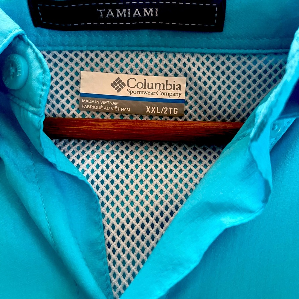 Men's button up outdoors shirt